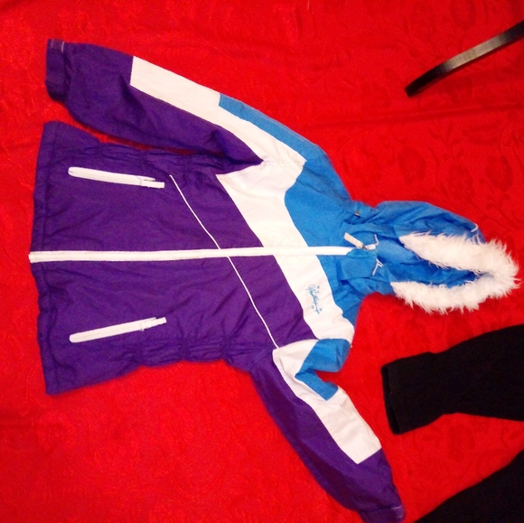 Weatherproof winter coat - Picture 5 of 6